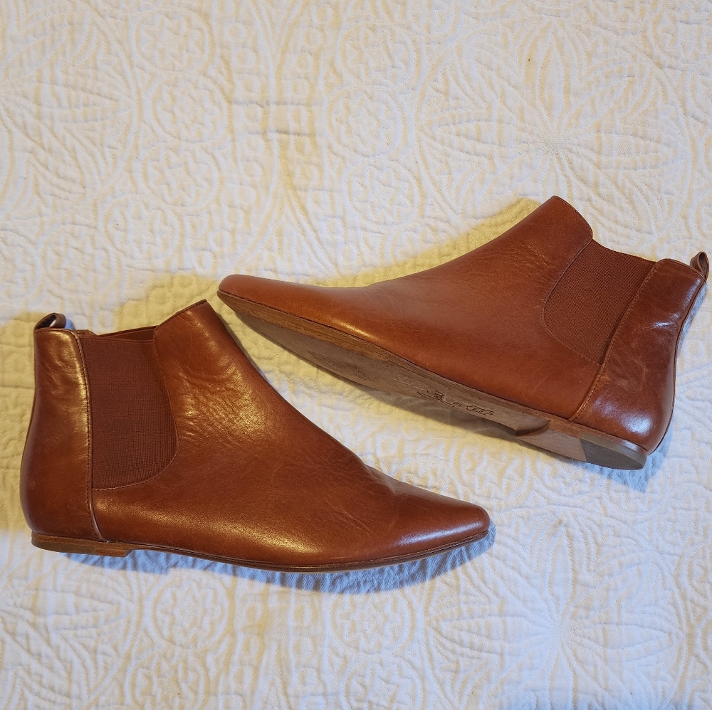 Joie Ankle Booties